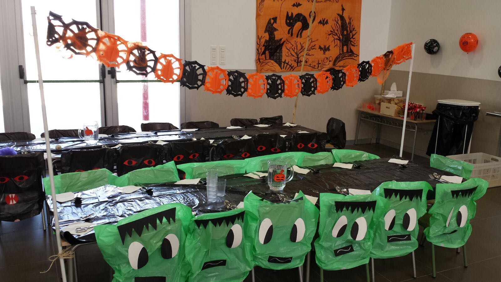 Ambientación Halloween comedor